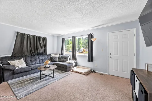 $390,000 | 14 Lilac Avenue, Kingston, ID 83839