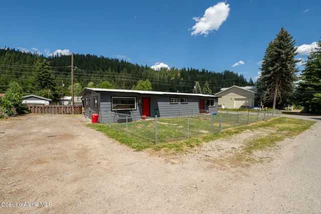 $390,000 | 14 Lilac Avenue, Kingston, ID 83839
