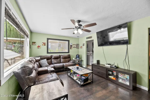 $390,000 | 14 Lilac Avenue, Kingston, ID 83839