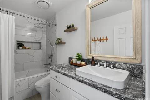 $1,495,000 | 358 Kaelepulu Drive, Unit 702, Kailua, HI 96734