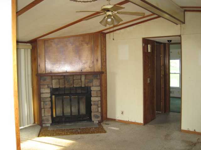 2634 Warrensburg Road Delaware, OH 43015 - Photo 4 of 15