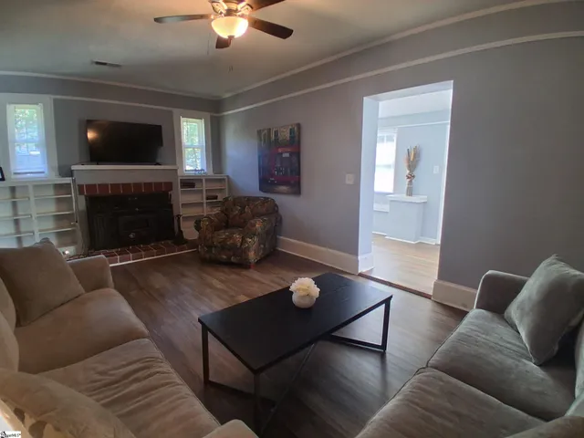 $3,500 | 506 Pinckney Street, Greenville, SC 29601