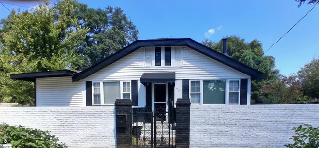 $3,500 | 506 Pinckney Street, Greenville, SC 29601