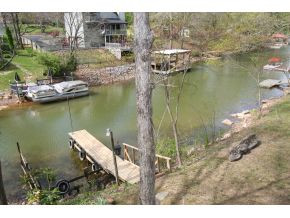 194 Cedar Point Road Johnson City, TN 37601 - Photo 3 of 24 Photo 3