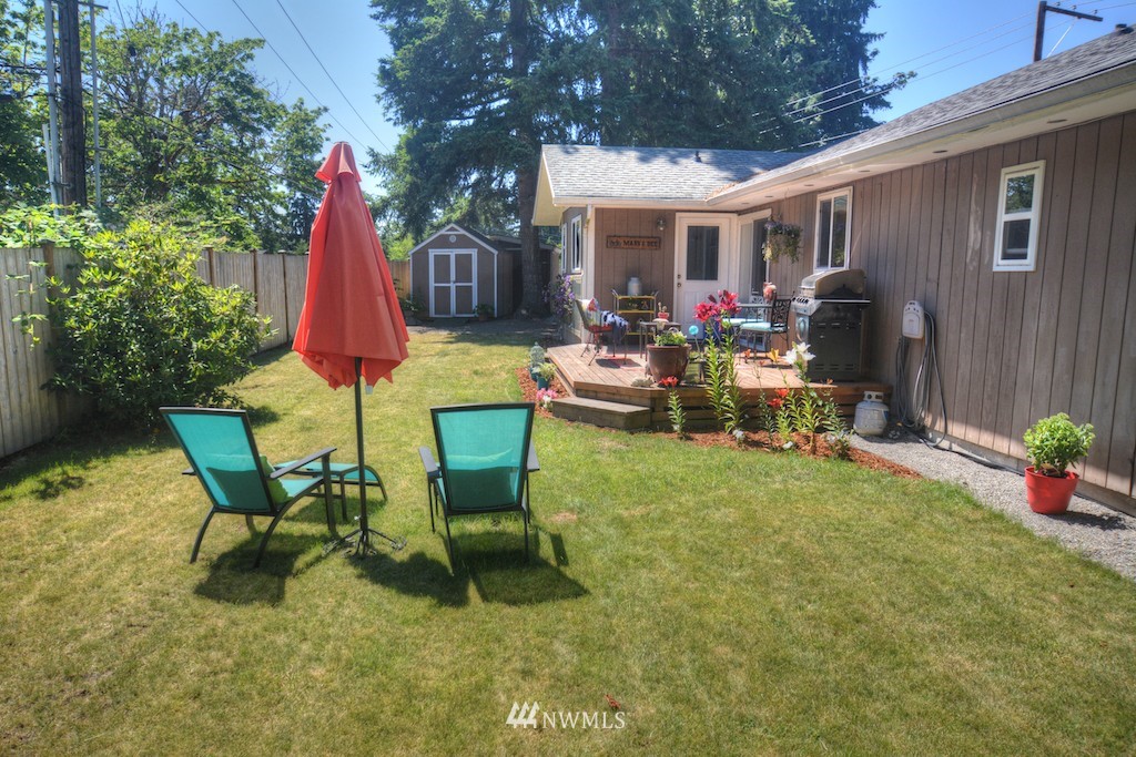11705 Angeline Road East Sumner, WA 98391 - Photo 22 of 25