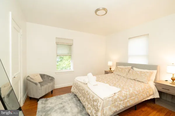 a view of a back yard of the house