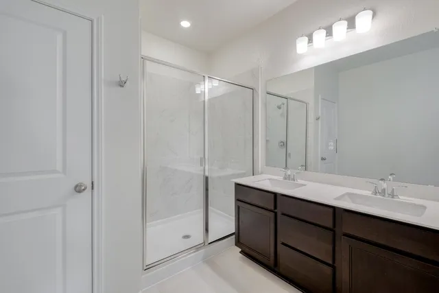 $286,656 | 910 Yellow Ribbon Trail, Jarrell, TX 76537