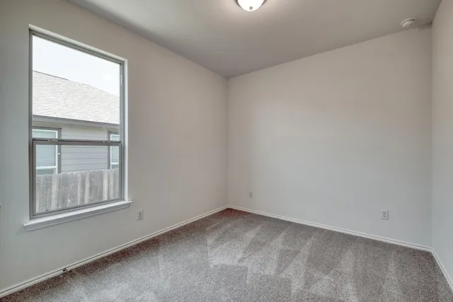 $286,656 | 910 Yellow Ribbon Trail, Jarrell, TX 76537