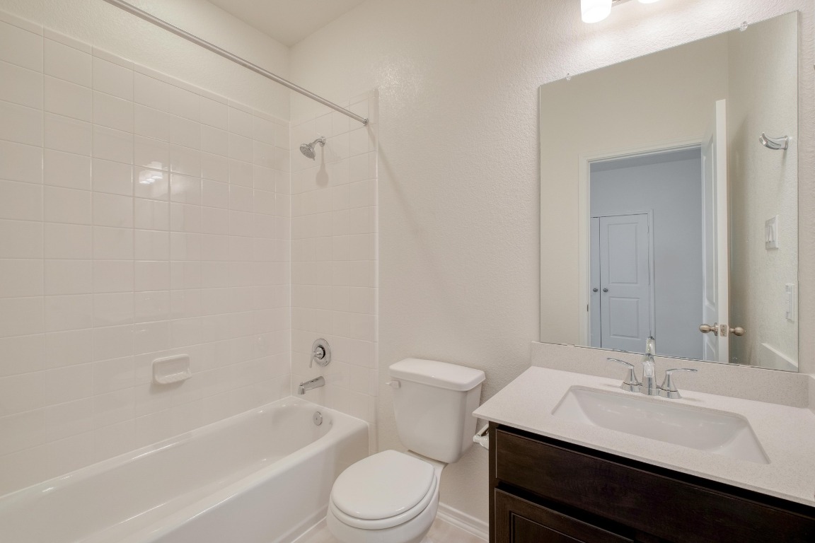 910 Yellow Ribbon Trail Jarrell, TX 76537 - Photo 20 of 25