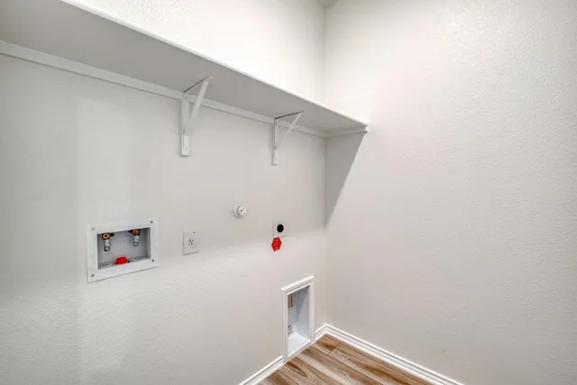 $286,656 | 910 Yellow Ribbon Trail, Jarrell, TX 76537