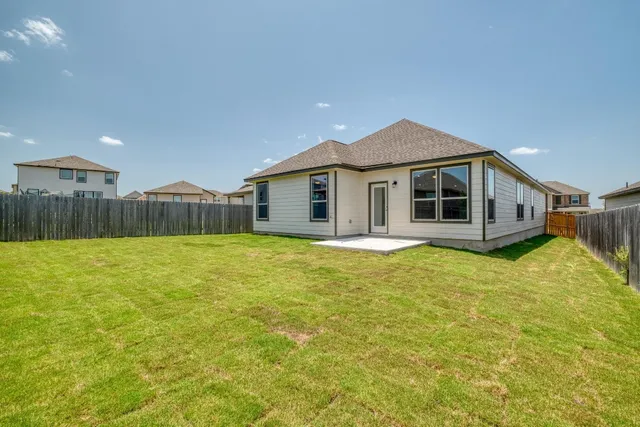 $286,656 | 910 Yellow Ribbon Trail, Jarrell, TX 76537