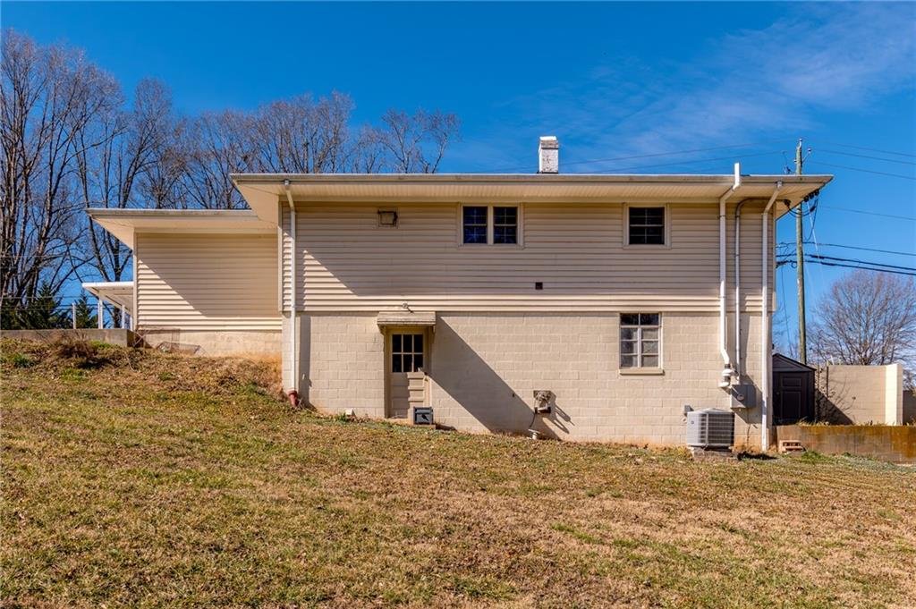 150 Clarks Bridge Road Gainesville, GA 30501 - Photo 7 of 30