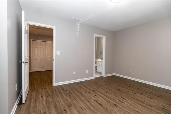$220,000 | 745 Crestwell Circle, Atlanta, GA 30331