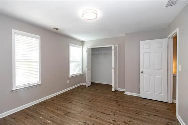 $220,000 | 745 Crestwell Circle, Atlanta, GA 30331