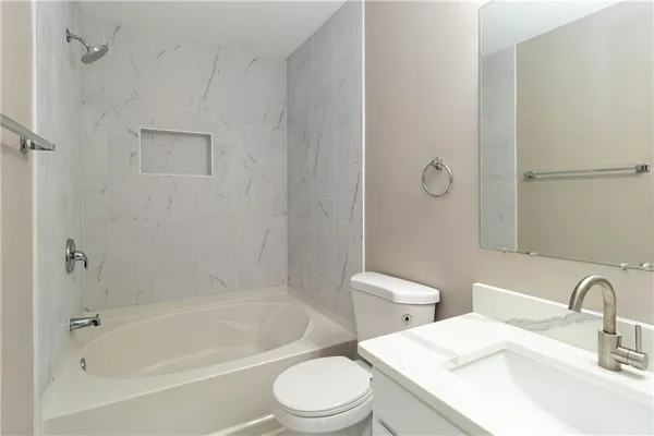 $220,000 | 745 Crestwell Circle, Atlanta, GA 30331