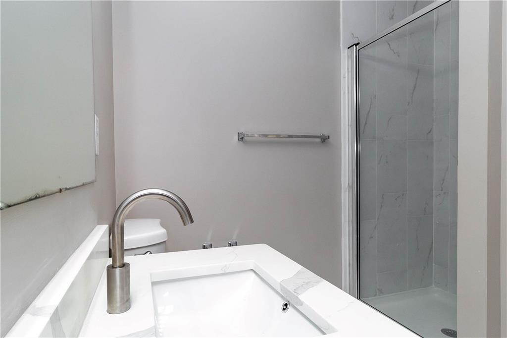 745 Crestwell Circle Atlanta, GA 30331 - Photo 30 of 38 a close view of a shower in the bathroom