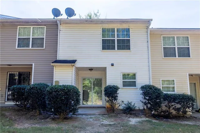$249,000 | 745 Crestwell Circle, Atlanta, GA 30331