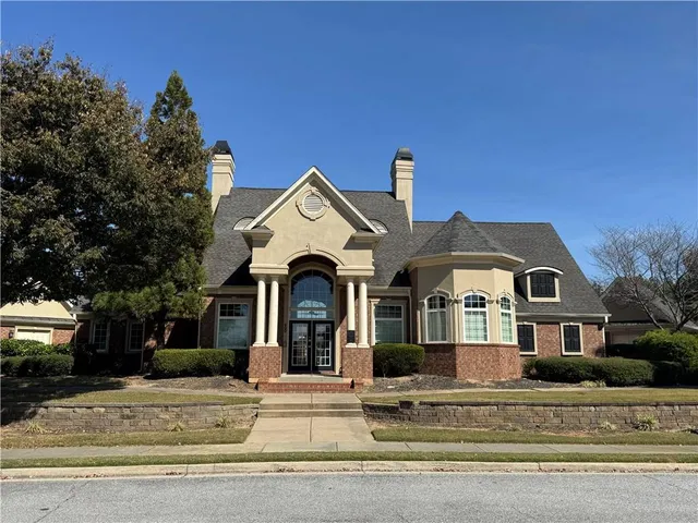 $249,000 | 745 Crestwell Circle, Atlanta, GA 30331