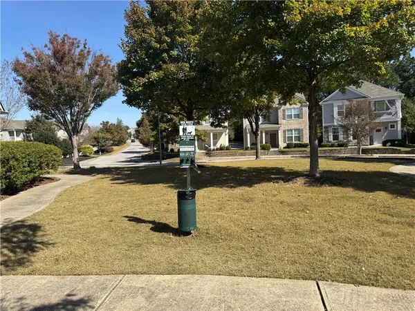 $220,000 | 745 Crestwell Circle, Atlanta, GA 30331