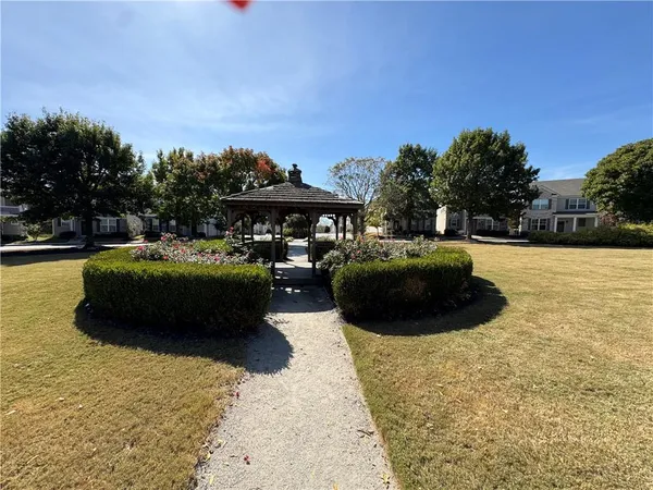 $220,000 | 745 Crestwell Circle, Atlanta, GA 30331