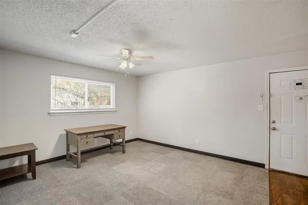 $2,500,000 | 150 South Main Street, Euless, TX 76040