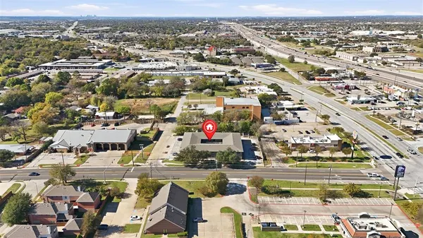 $2,500,000 | 150 South Main Street, Euless, TX 76040