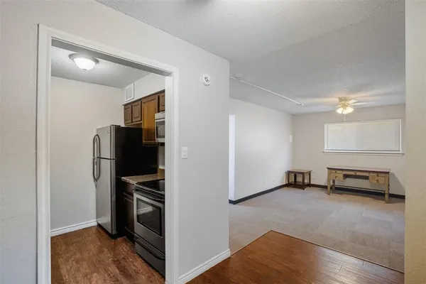 $2,500,000 | 150 South Main Street, Euless, TX 76040