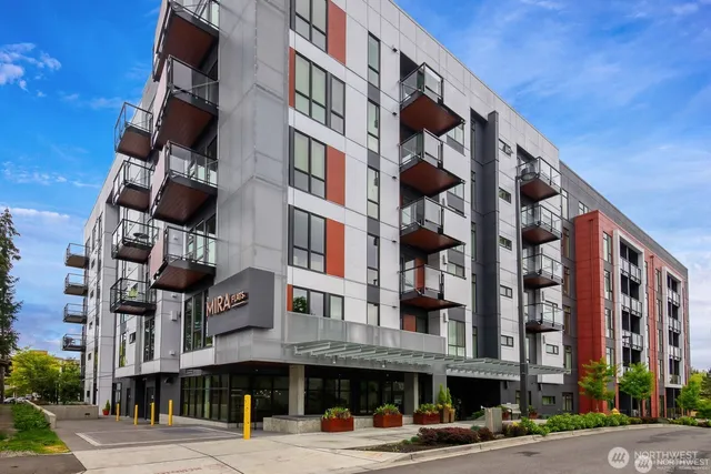 $599,000 | 1085 103rd Avenue Northeast, Unit 526, Bellevue, WA 98004