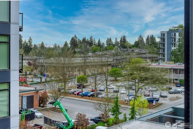 $599,000 | 1085 103rd Avenue Northeast, Unit 526, Bellevue, WA 98004
