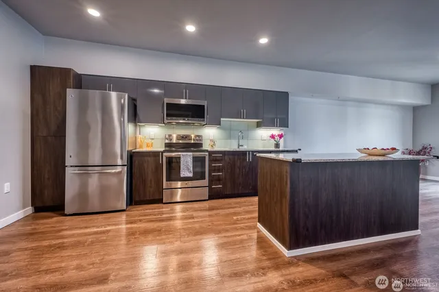 $599,000 | 1085 103rd Avenue Northeast, Unit 526, Bellevue, WA 98004