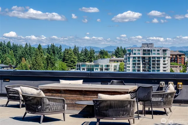 $599,000 | 1085 103rd Avenue Northeast, Unit 526, Bellevue, WA 98004