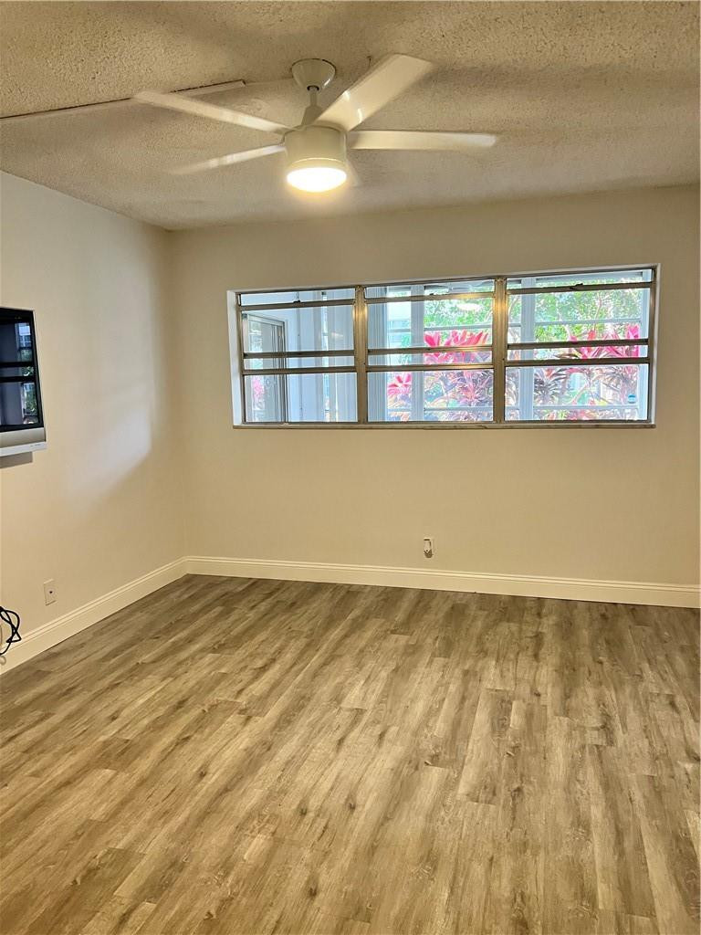 400 Northeast 20th Street, Unit B109 Boca Raton, FL 33431 - Photo 11 of 20 Primary bedroom