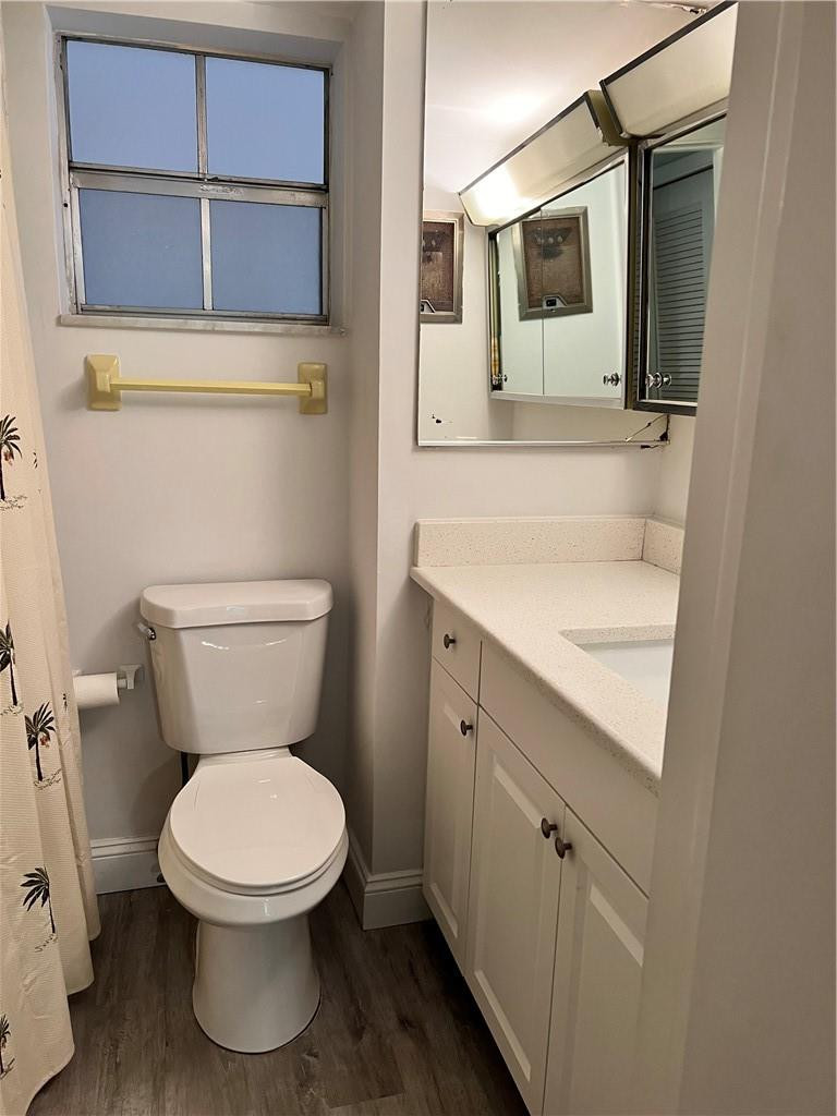 400 Northeast 20th Street, Unit B109 Boca Raton, FL 33431 - Photo 12 of 20 Primary bathroom