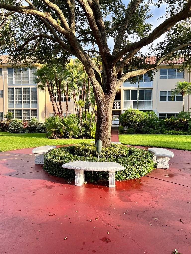 400 Northeast 20th Street, Unit B109 Boca Raton, FL 33431 - Photo 17 of 20 Garden views