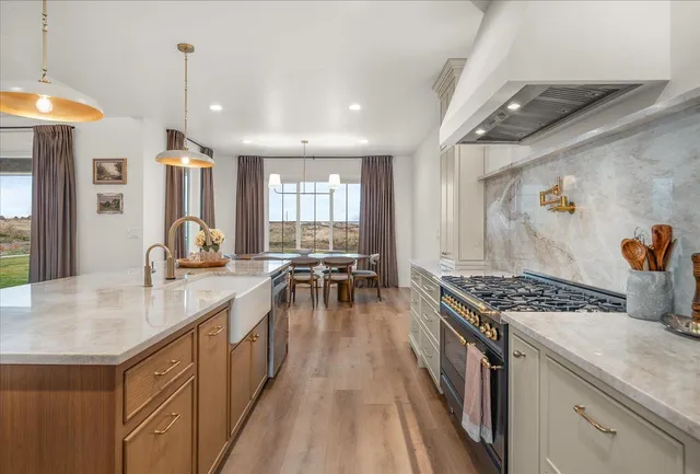 $1,150,000 | 23070 West McFarlane Road, Medical Lake, WA 99022