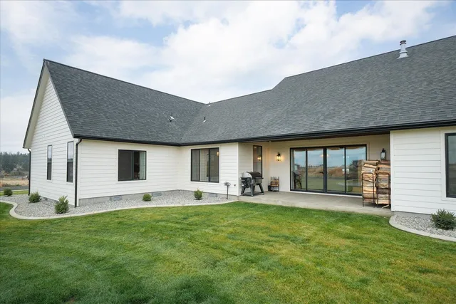 $1,150,000 | 23070 West McFarlane Road, Medical Lake, WA 99022