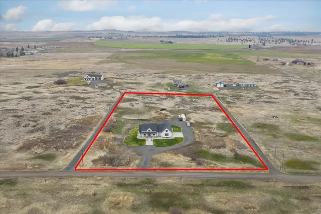 $1,150,000 | 23070 West McFarlane Road, Medical Lake, WA 99022