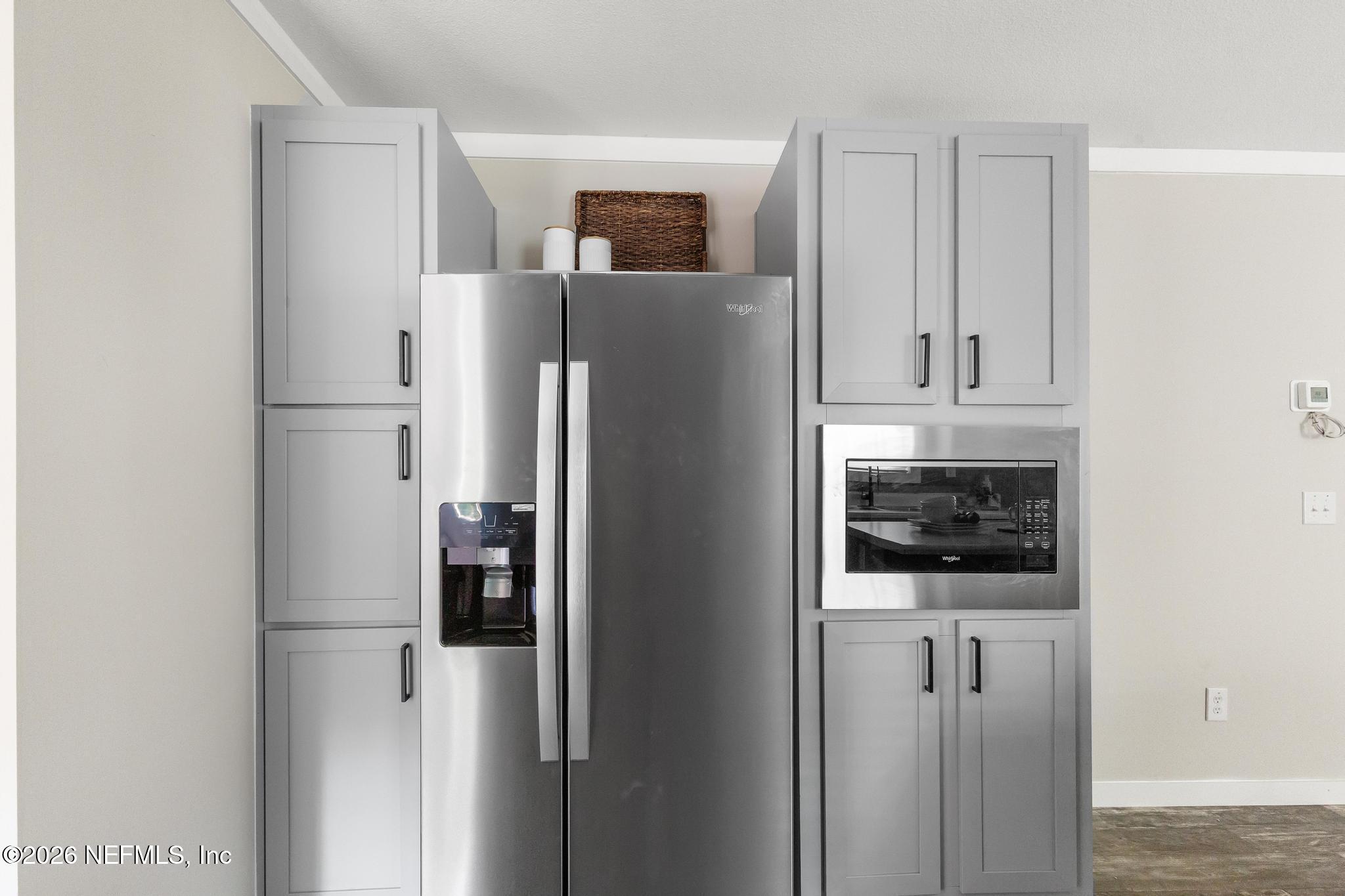 5333 Chicory Circle Middleburg, FL 32068 - Photo 25 of 53 a white refrigerator freezer and a microwave