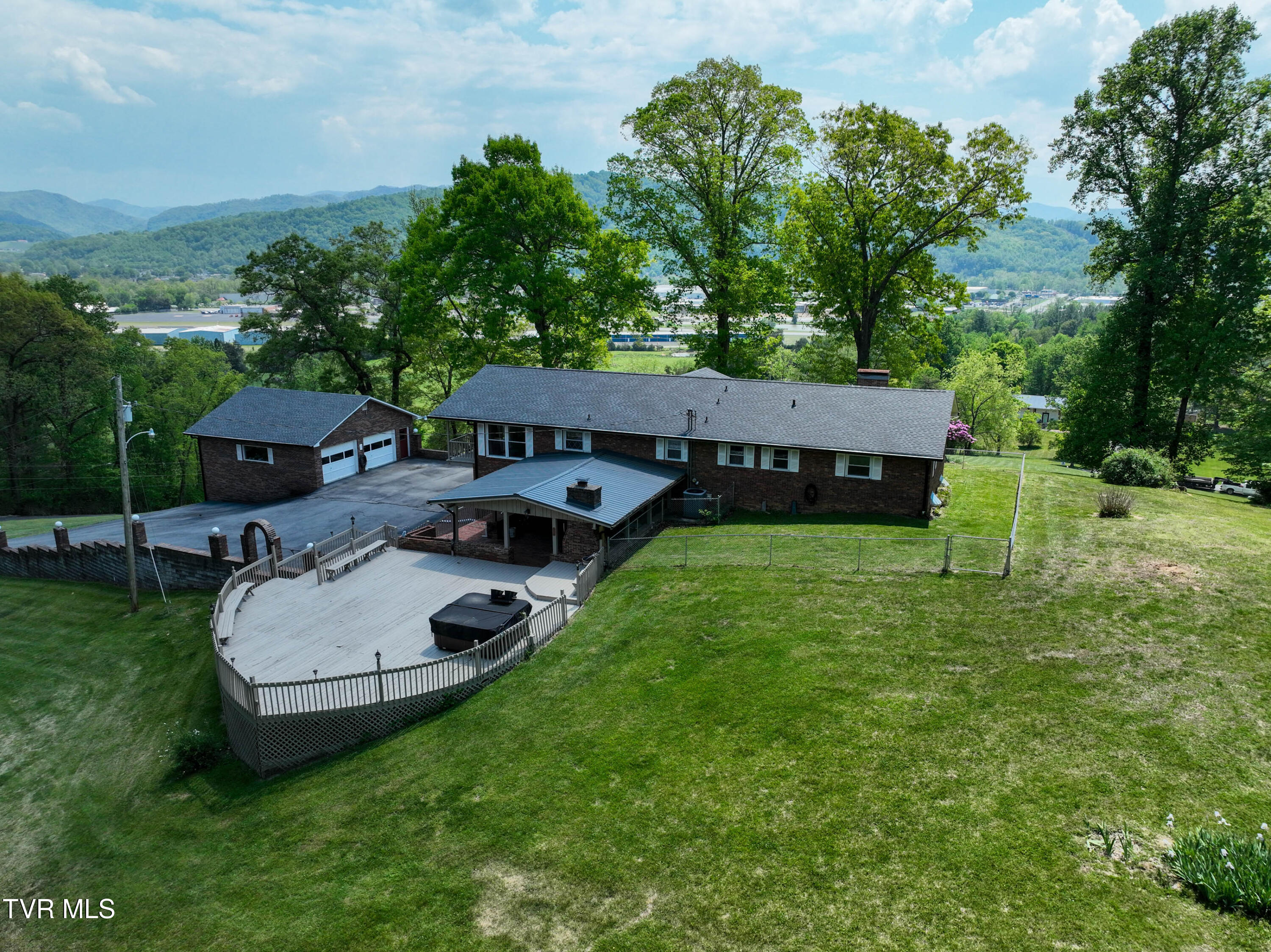161 Judge Ben Allen Road Elizabethton, TN 37643 - Photo 5 of 88 161 Judge Ben Allen Rd Drone CLEMSON-25