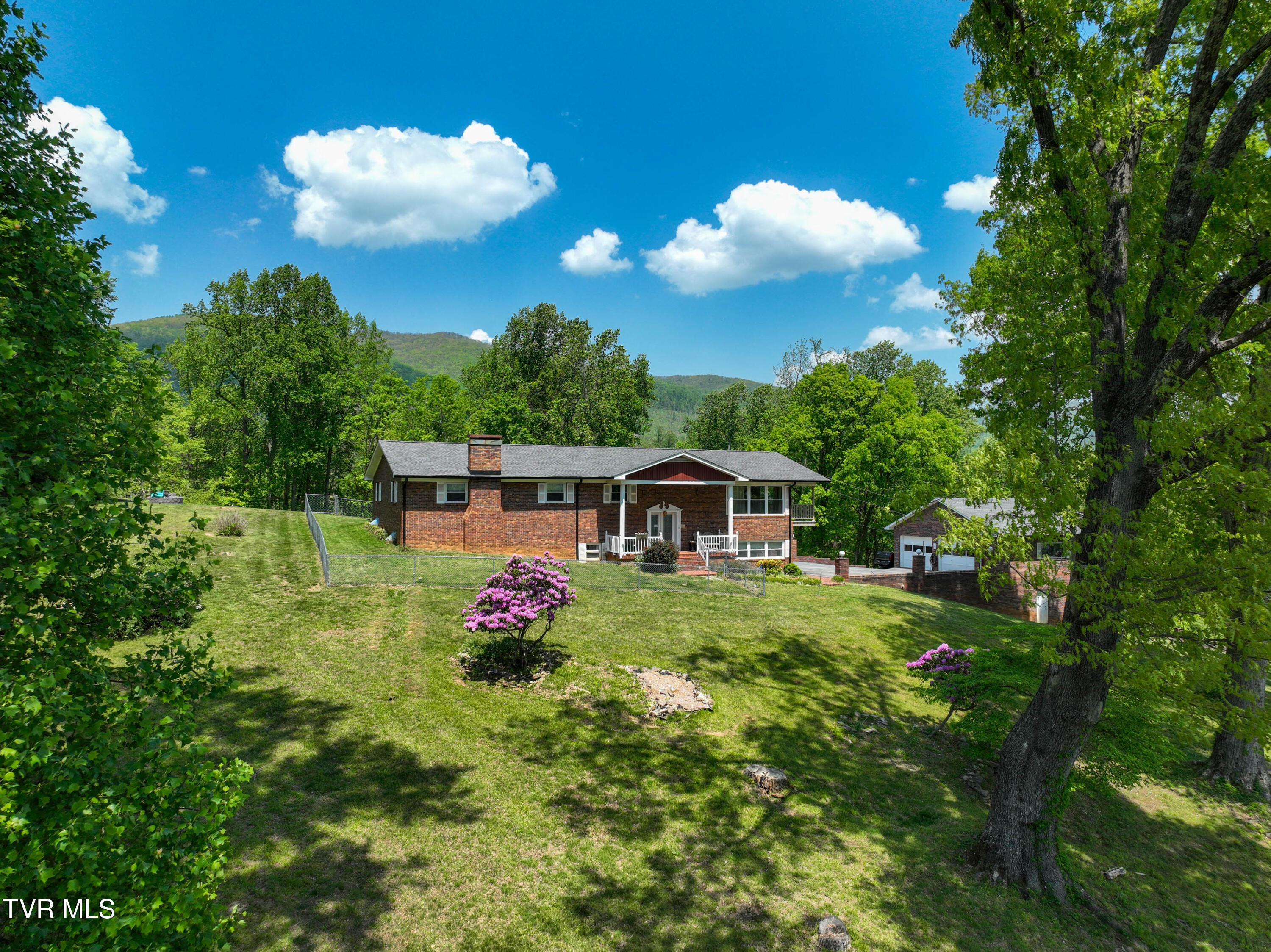 161 Judge Ben Allen Road Elizabethton, TN 37643 - Photo 69 of 88 161 Judge Ben Allen Rd Drone CLEMSON-13