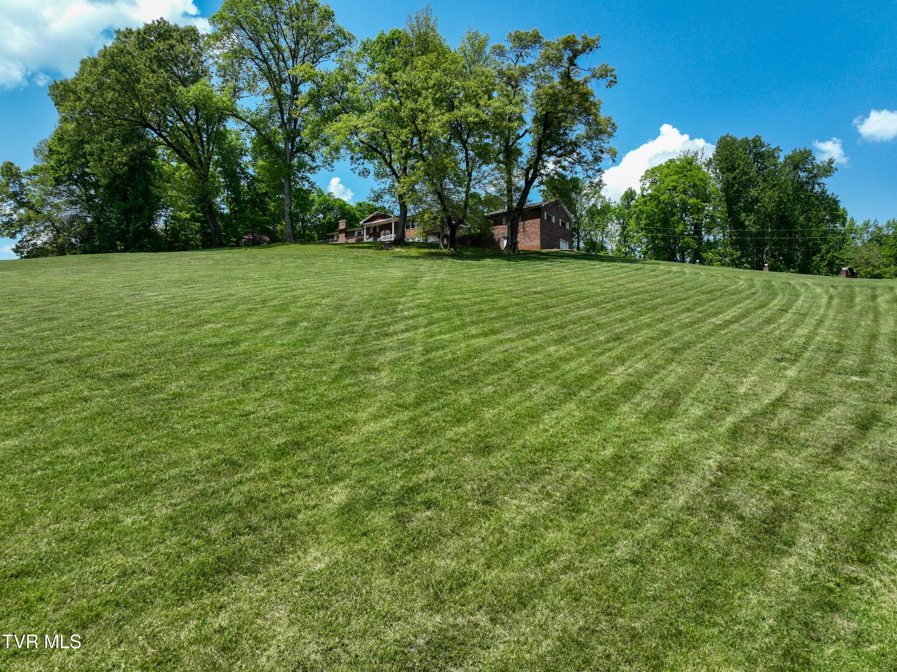 161 Judge Ben Allen Road Elizabethton, TN 37643 - Photo 78 of 88 161 Judge Ben Allen Rd Drone CLEMSON-30