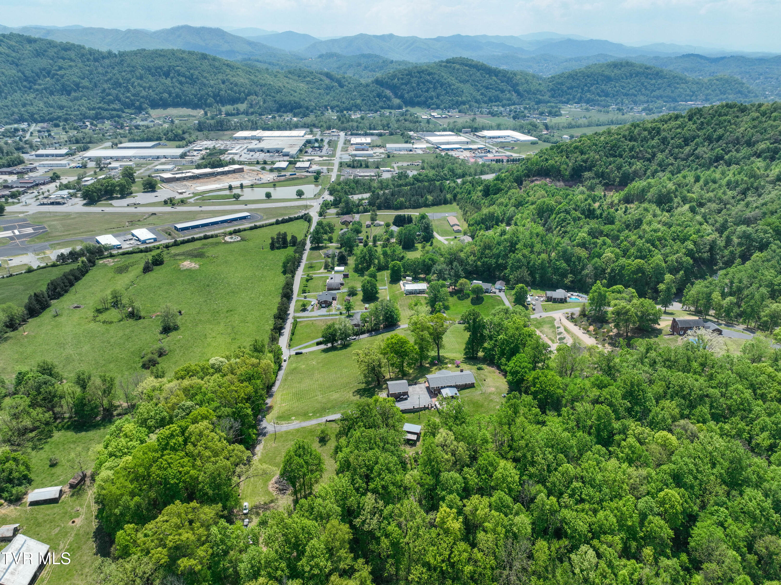 161 Judge Ben Allen Road Elizabethton, TN 37643 - Photo 81 of 88 161 Judge Ben Allen Rd Drone CLEMSON-2