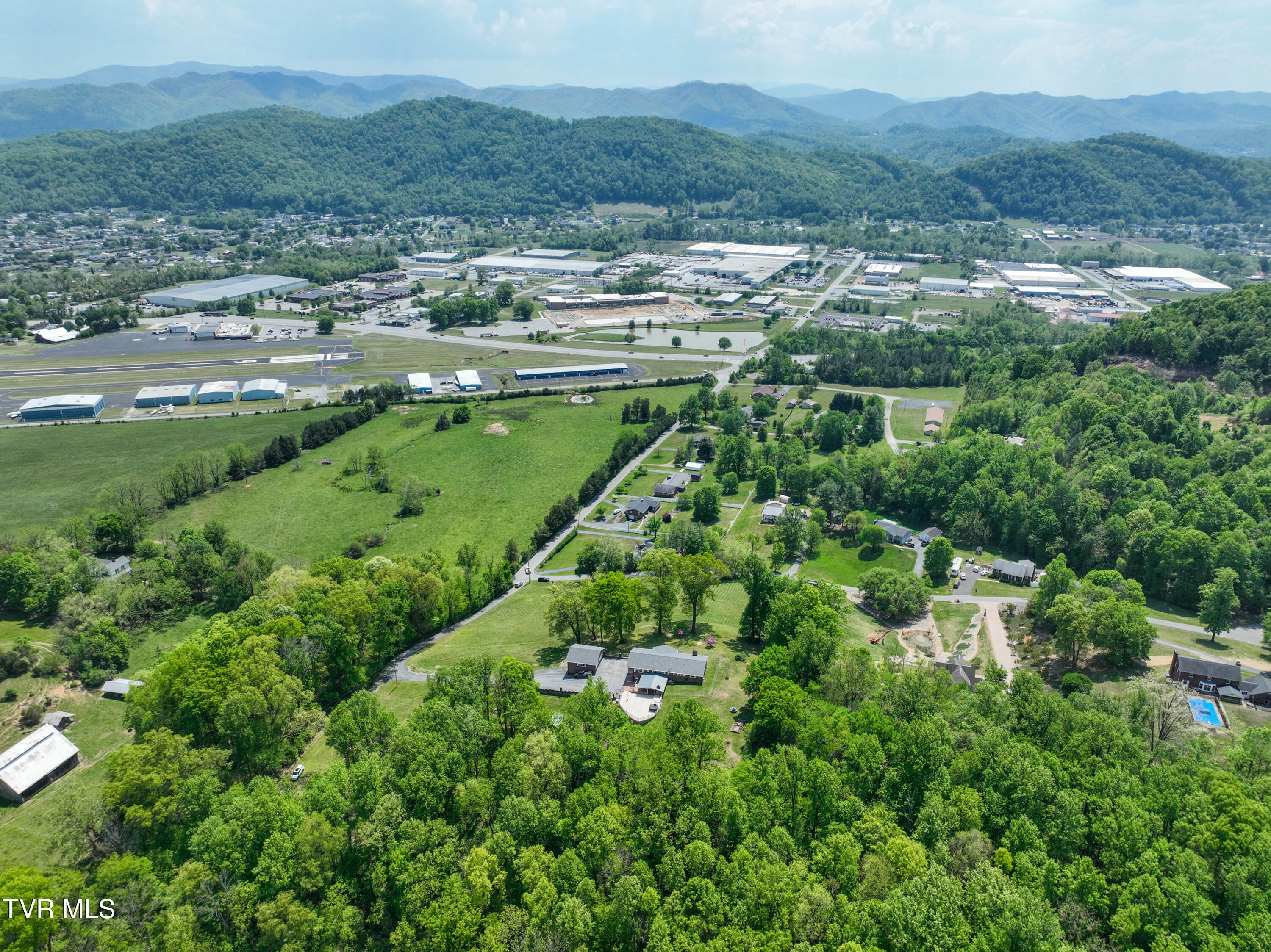 161 Judge Ben Allen Road Elizabethton, TN 37643 - Photo 82 of 88 161 Judge Ben Allen Rd Drone CLEMSON-3