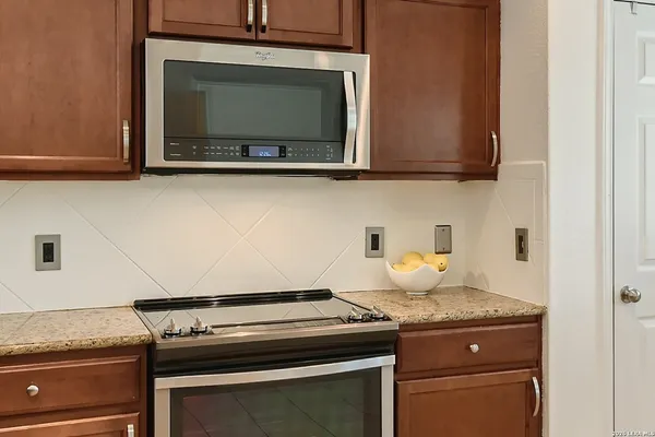 $2,150 | 803 Western Star, San Antonio, TX 78260