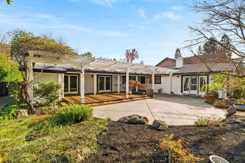 $2,175,000 | 279 Bolla Avenue, Alamo, CA 94507