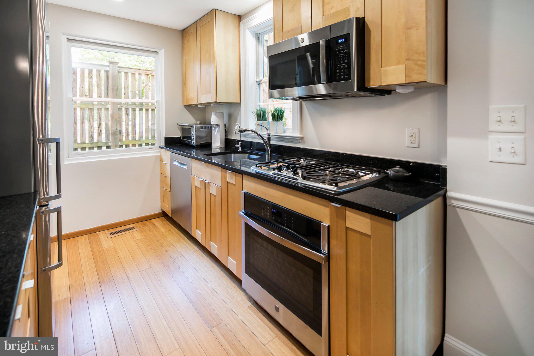8215 Cedar Street Silver Spring, MD 20910 - Photo 13 of 45 Gallery Image 13