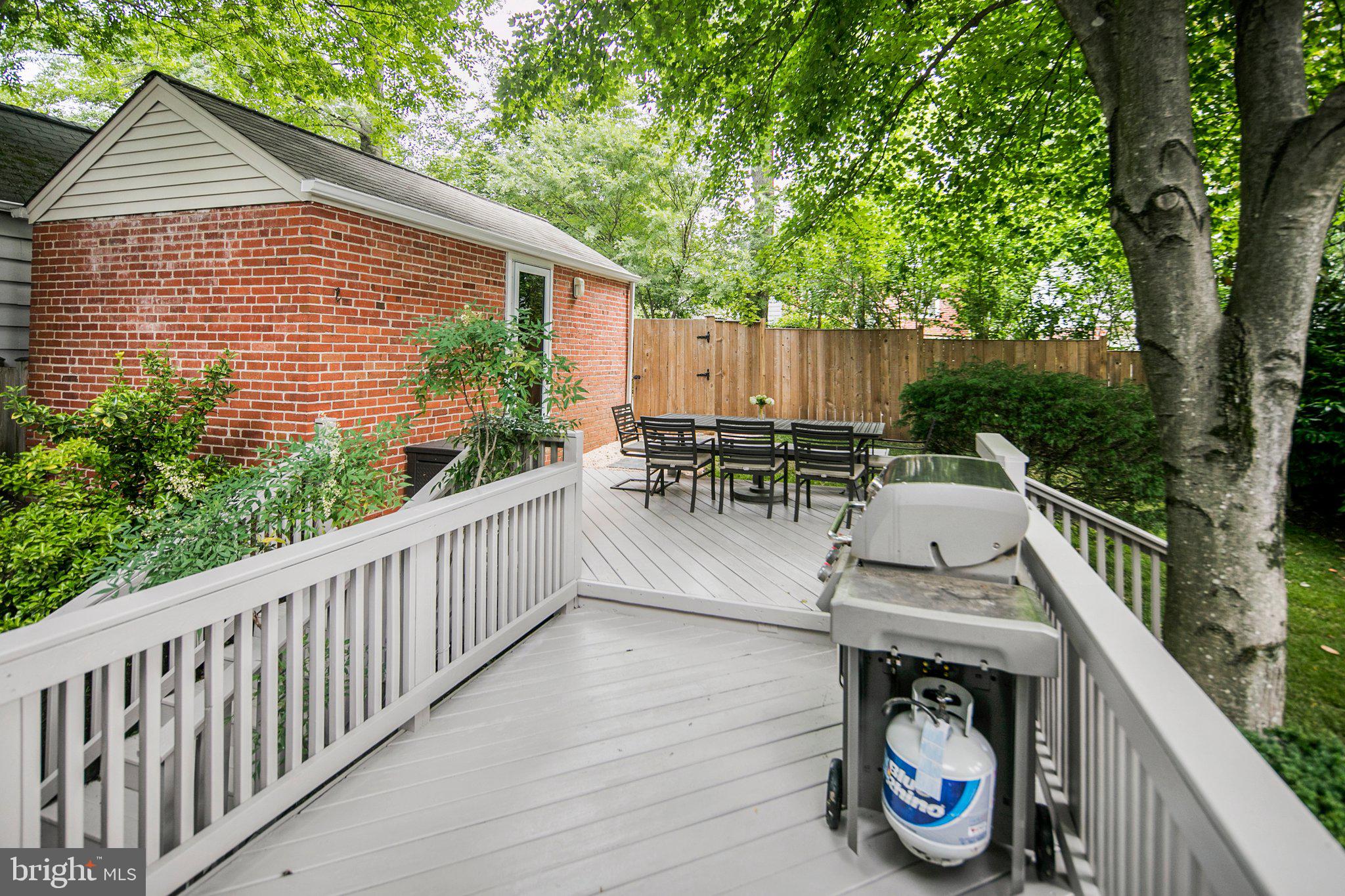 8215 Cedar Street Silver Spring, MD 20910 - Photo 26 of 45 Gallery Image 26