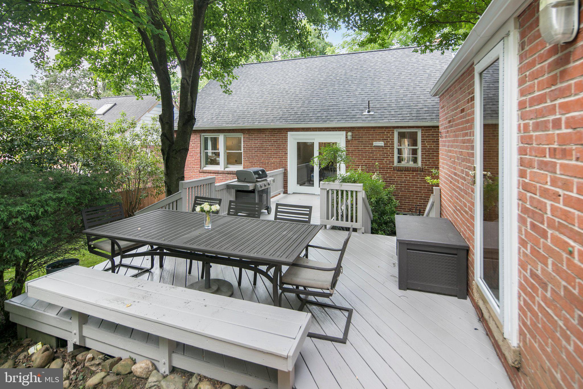8215 Cedar Street Silver Spring, MD 20910 - Photo 28 of 45 Gallery Image 28