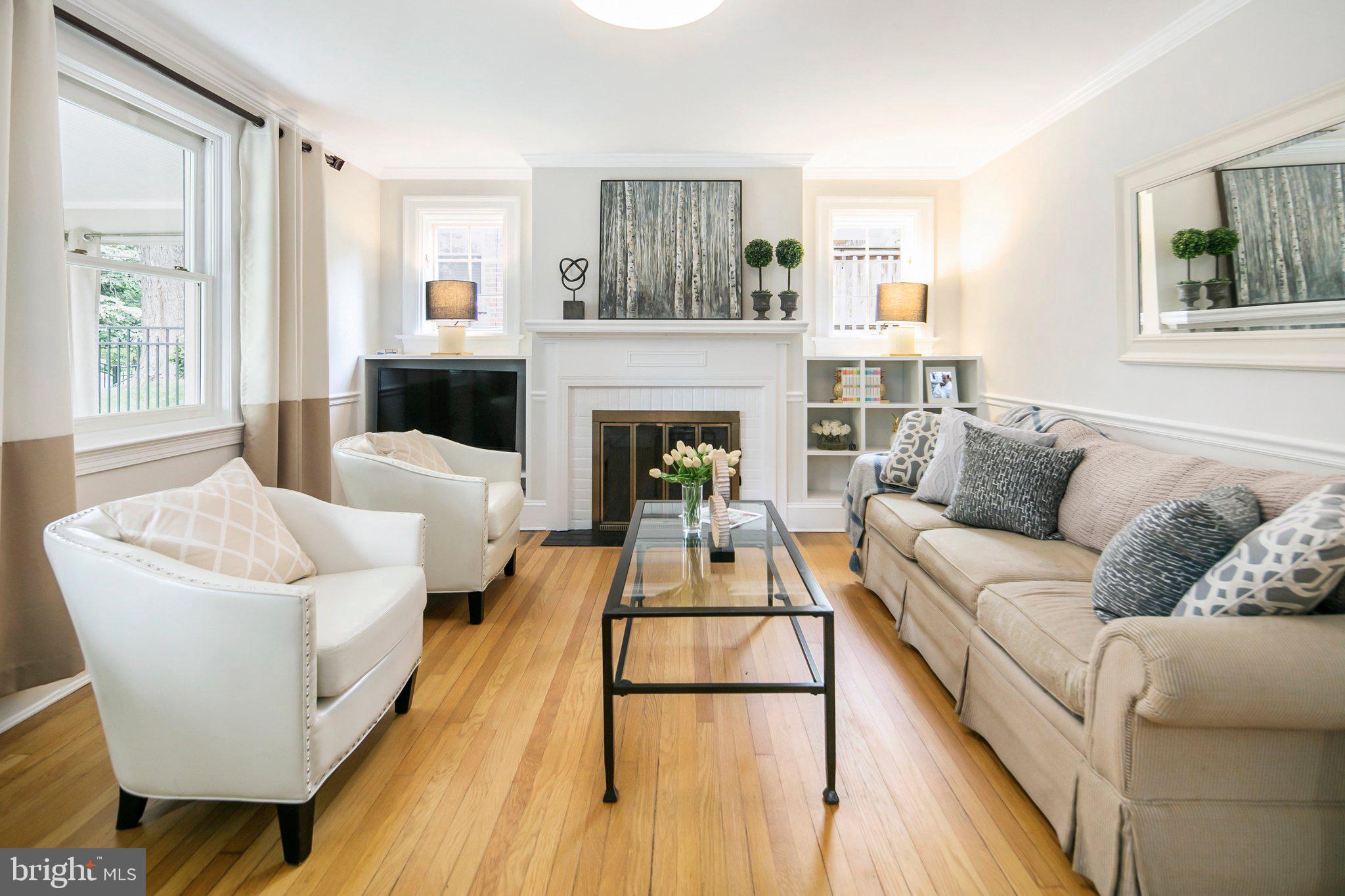 8215 Cedar Street Silver Spring, MD 20910 - Photo 4 of 45 Gallery Image 4