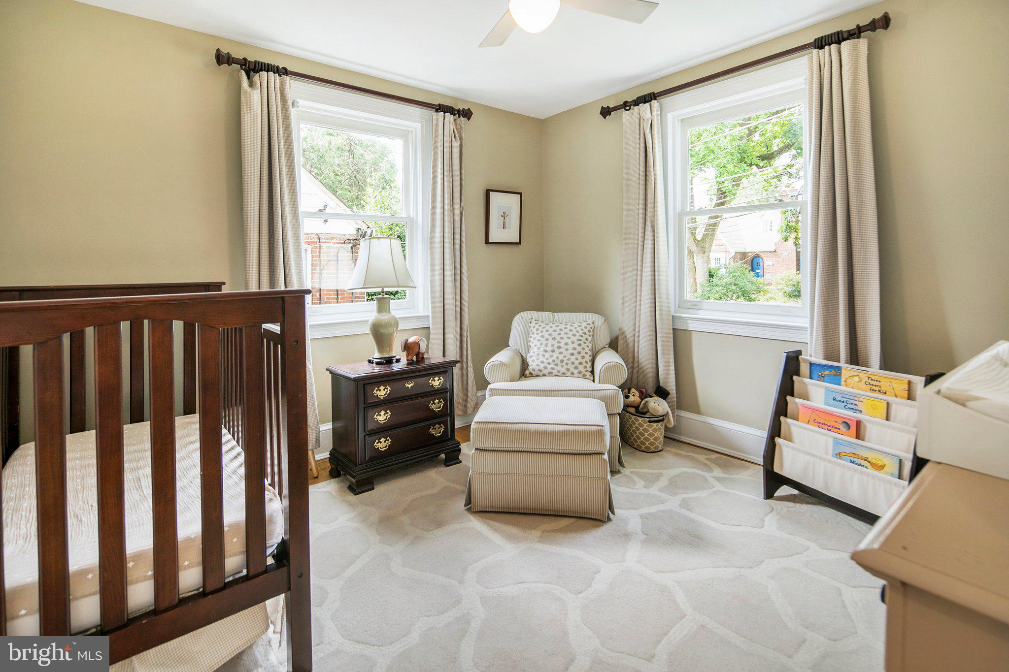 8215 Cedar Street Silver Spring, MD 20910 - Photo 9 of 45 Gallery Image 9